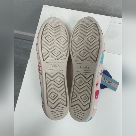 Tom's Slip On Medical Profession Print - New - Size 12W - Picture 5 of 5
